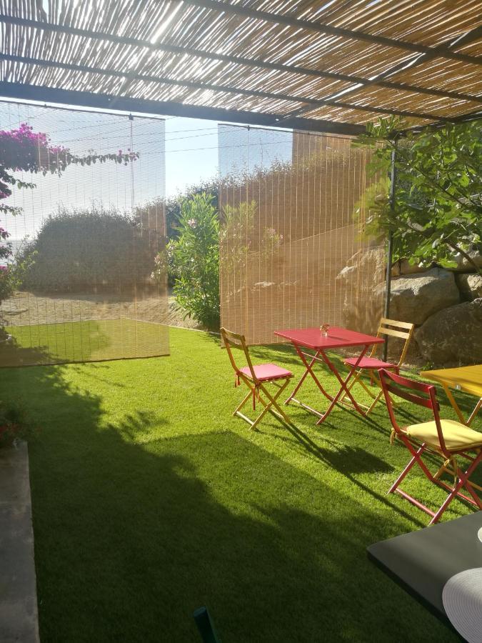 Casa Peppina - Chez Tonio Et Sylvie Hotell Sari-Solenzara Exteriör bild
